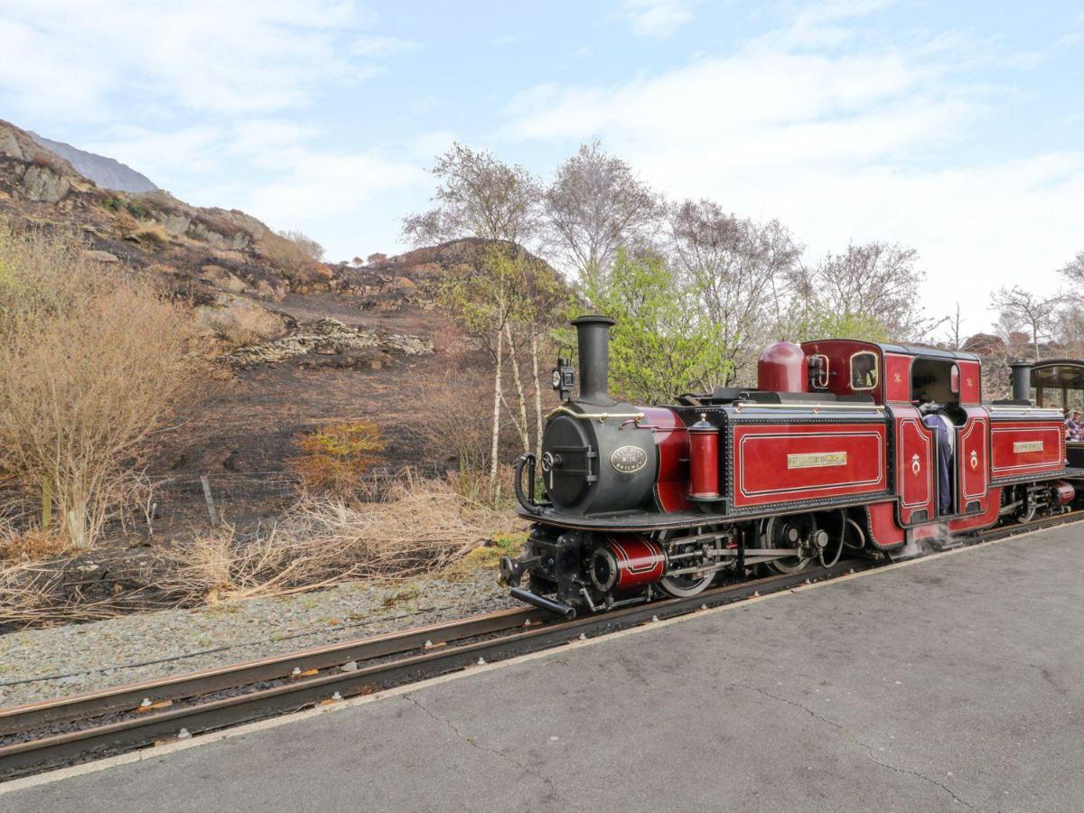 1 Llwyn Hir Vila Blaenau Ffestiniog Exterior foto